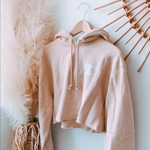 CHAMPION cropped light pink hoodie